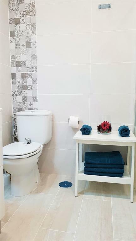 Home Sweet Home 阿罗纳 外观 照片